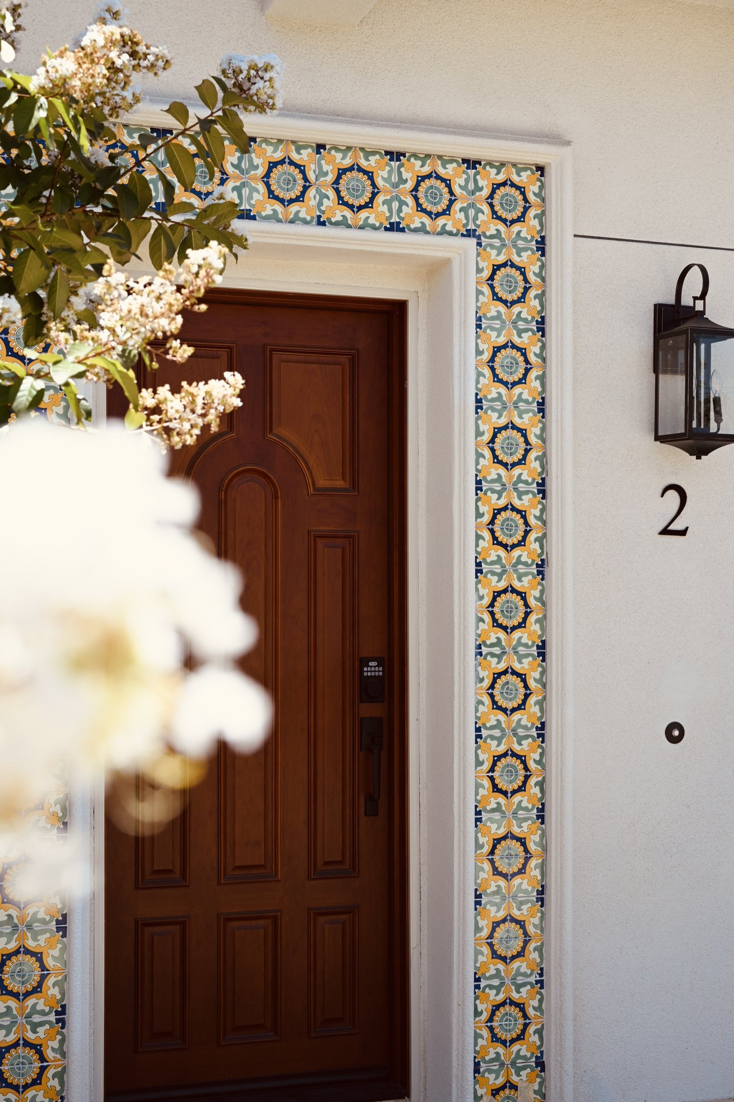 Whitmore Villas Spanish entry